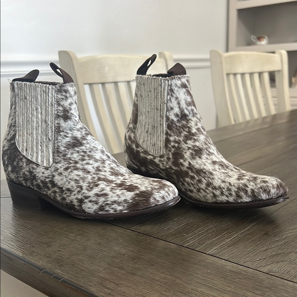 Calf hair boots, “PLUM DE ORO” brand , brown and cream, like new